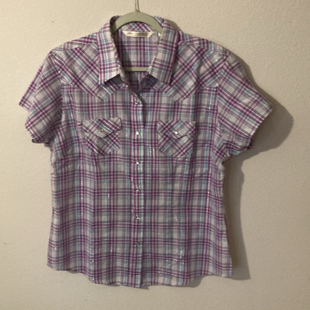 Cumberland Outfitters plaid XL short sleeves snap buttoned blouse with 2 pockets